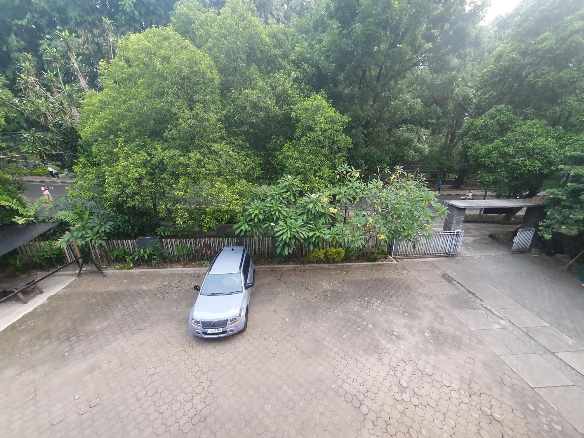 Hotel Ruang Tidur At Dpalma Bogor Zewnętrze zdjęcie